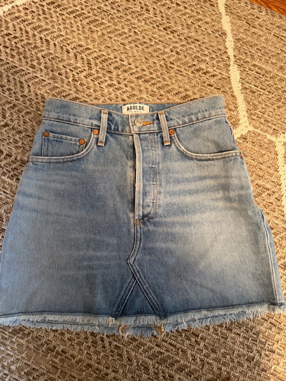 Agolde Light Blue Frayed-Hem Denim Mini Skirt